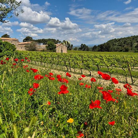 La Pinede, Logement Privatif Au Chateau Aumes Exterior foto